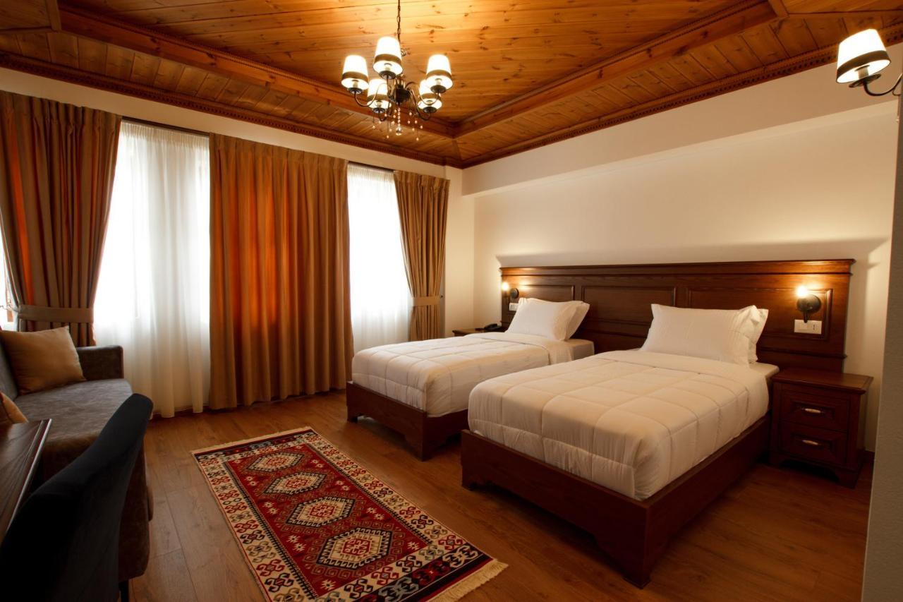 Rose Garden Hotel