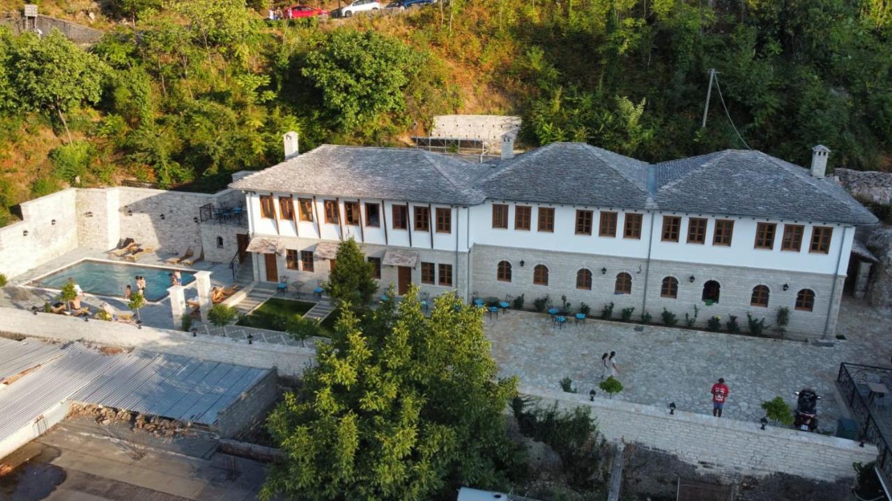Rose Garden * Gjirokastër