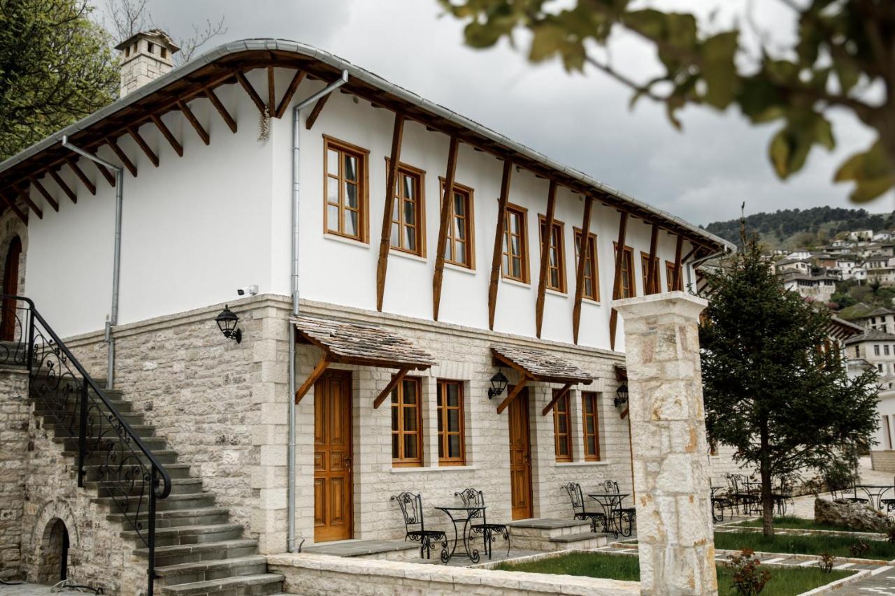 Rose Garden Hotell Gjirokastër