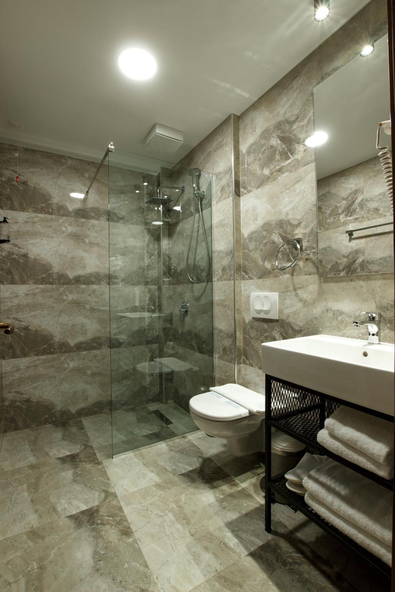 Hotell Rose Garden